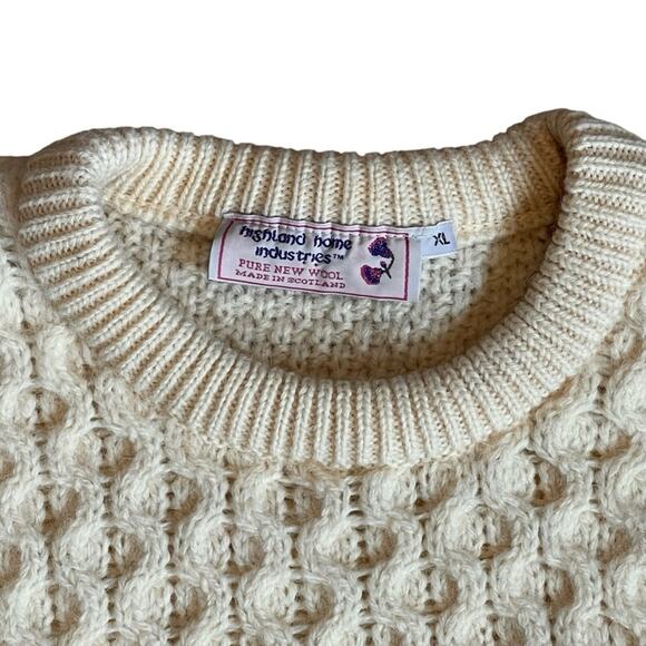 Highland Home Scotland Women’s XL VTG Cream Wool Sweater Fisherman Embroidered - Picture 5 of 10